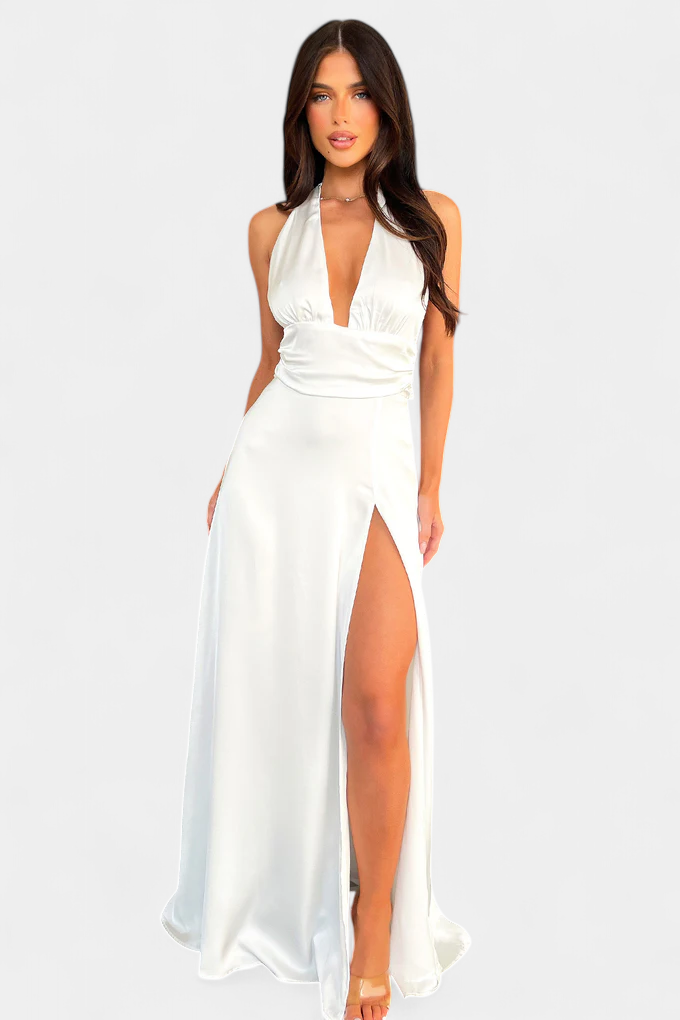 Latisha Vestido de Cuello Halter y Gran Abertura