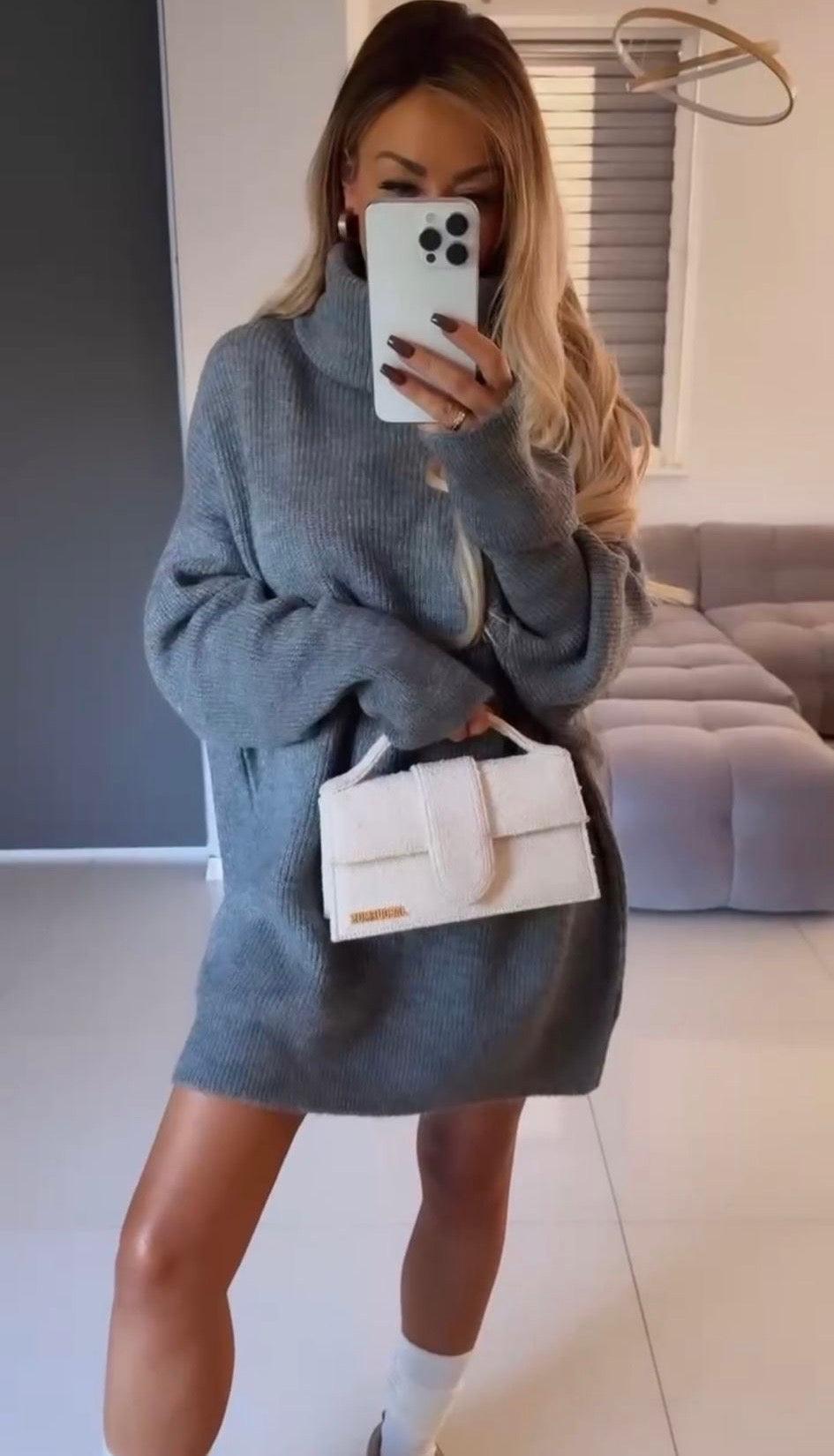 Laurent Lace | Conjunto Top de Encaje Transparente y Pantalón Satén con Abertura