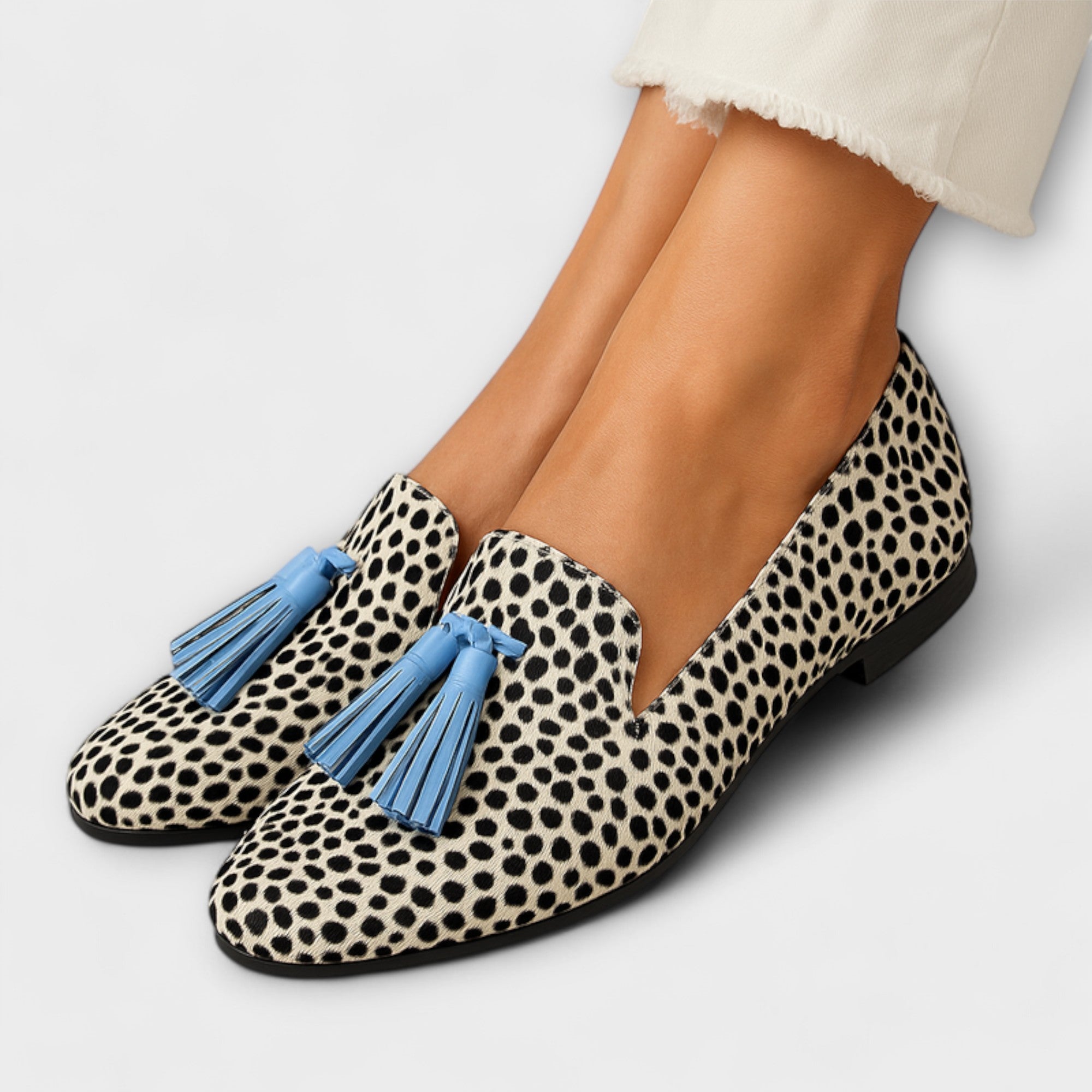Mira Loafers con Borlas y Estampado de Lunares