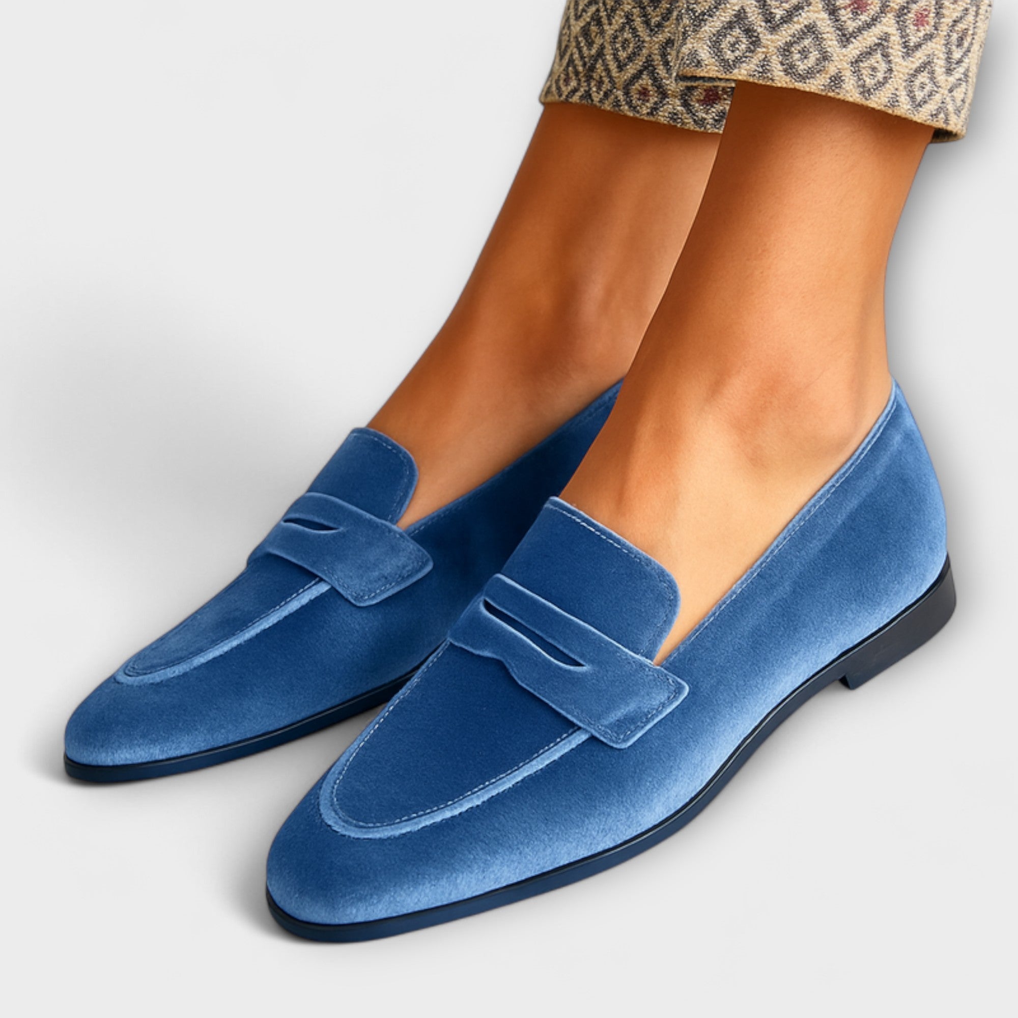 Louise Loafers de Terciopelo con Estilo Atemporal