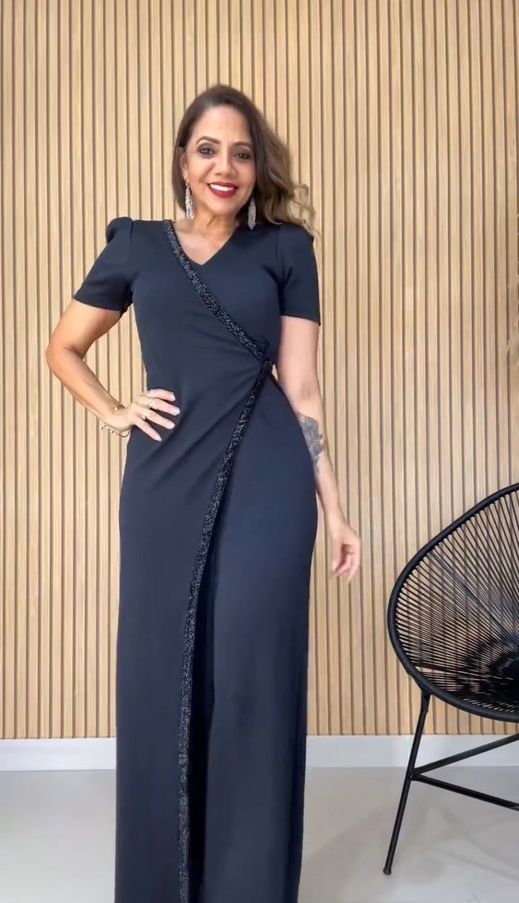 Rosalinda Chic | Mono Maxi Cruzado con Abertura Frontal y Manga Corta