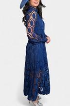 Jovie Vestido Midi de Encaje Bordado con Cuello Alto