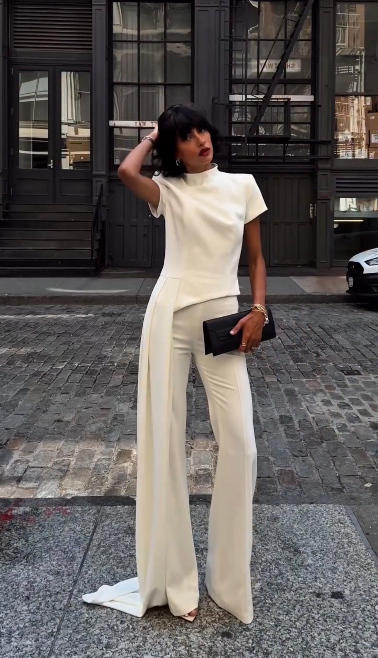 London Asymm | Conjunto Top Asimétrico y Pantalón Palazzo