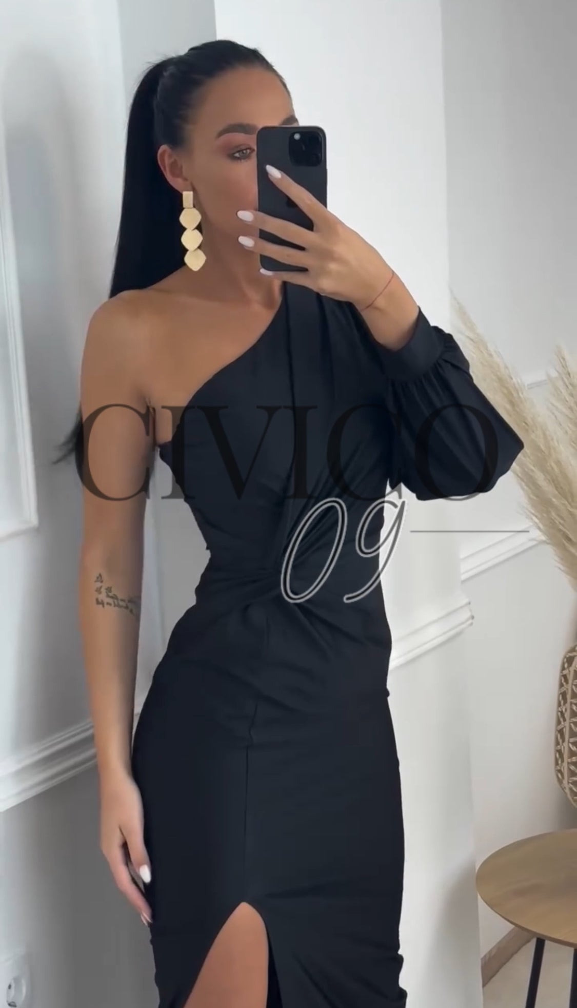 Sharon Satin | Vestido Midi de Satén de un Solo Hombro