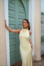 Vestido Vega en amarillo