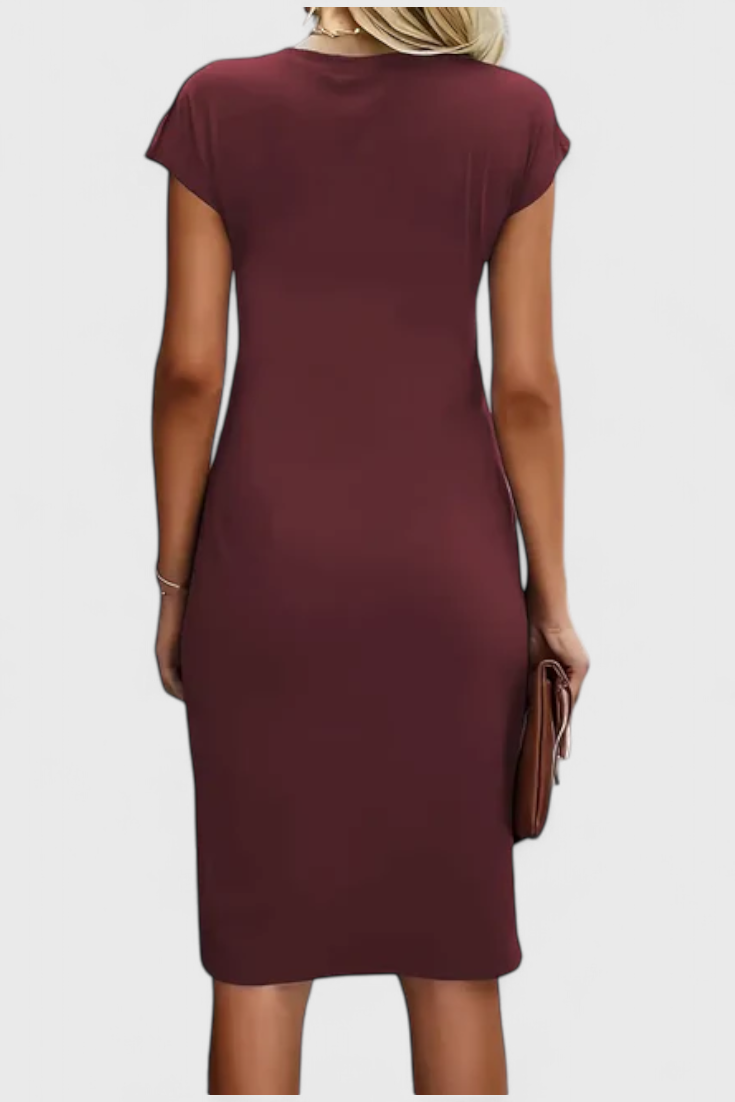 Katrina Vestido Midi Atemporal con Cuello Redondo y Detalle Drapeado