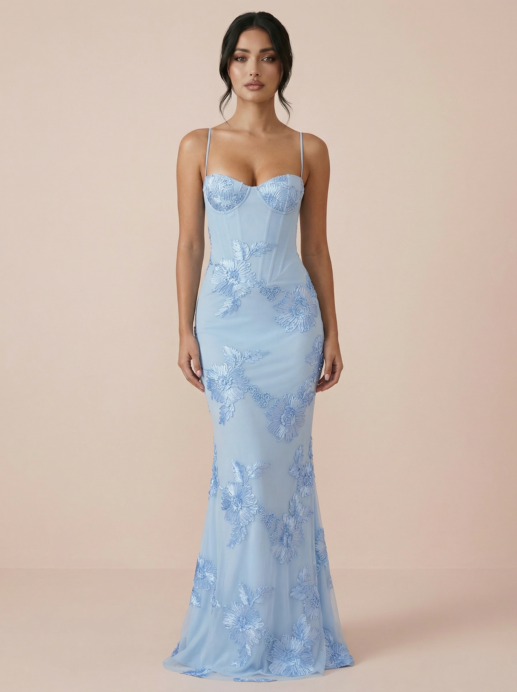 Renetta Vestido maxi sin espalda con tirantes finos y estampado floral