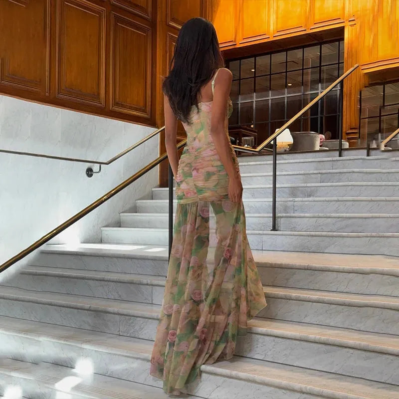 Vestido largo floral fruncido