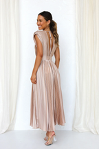 TIRSÁ | Vestido glamuroso