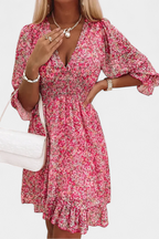 Benicia Vestido Floral de Manga Abullonada con Dobladillo Juguetón