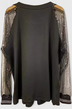 Flor Blusa Elegante con Mangas de Tul y Acentos de Strass