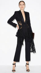 Vanessa Lace | Blazer Asimétrico con Detalle de Encaje