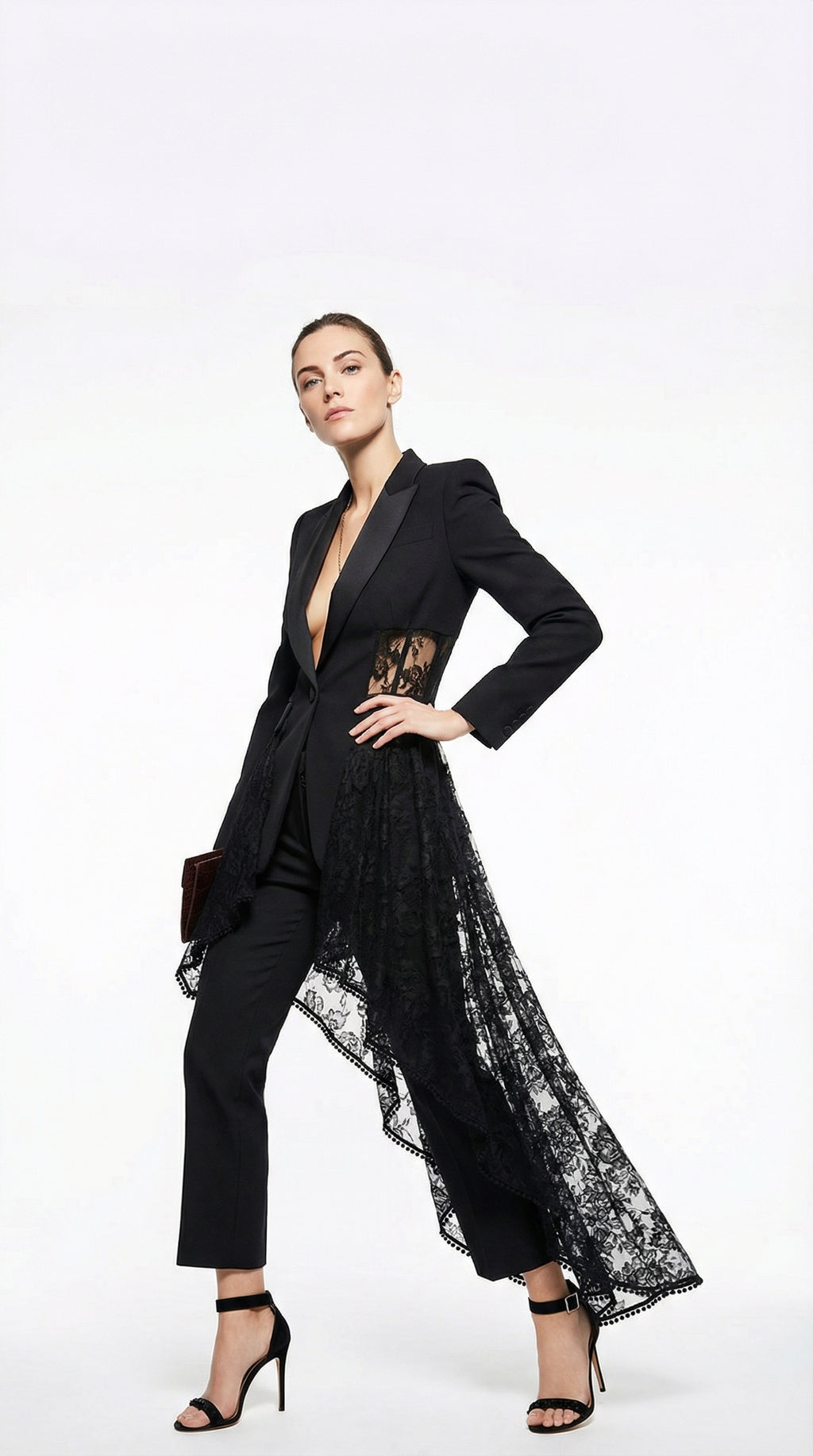 Vanessa Lace | Blazer Asimétrico con Detalle de Encaje