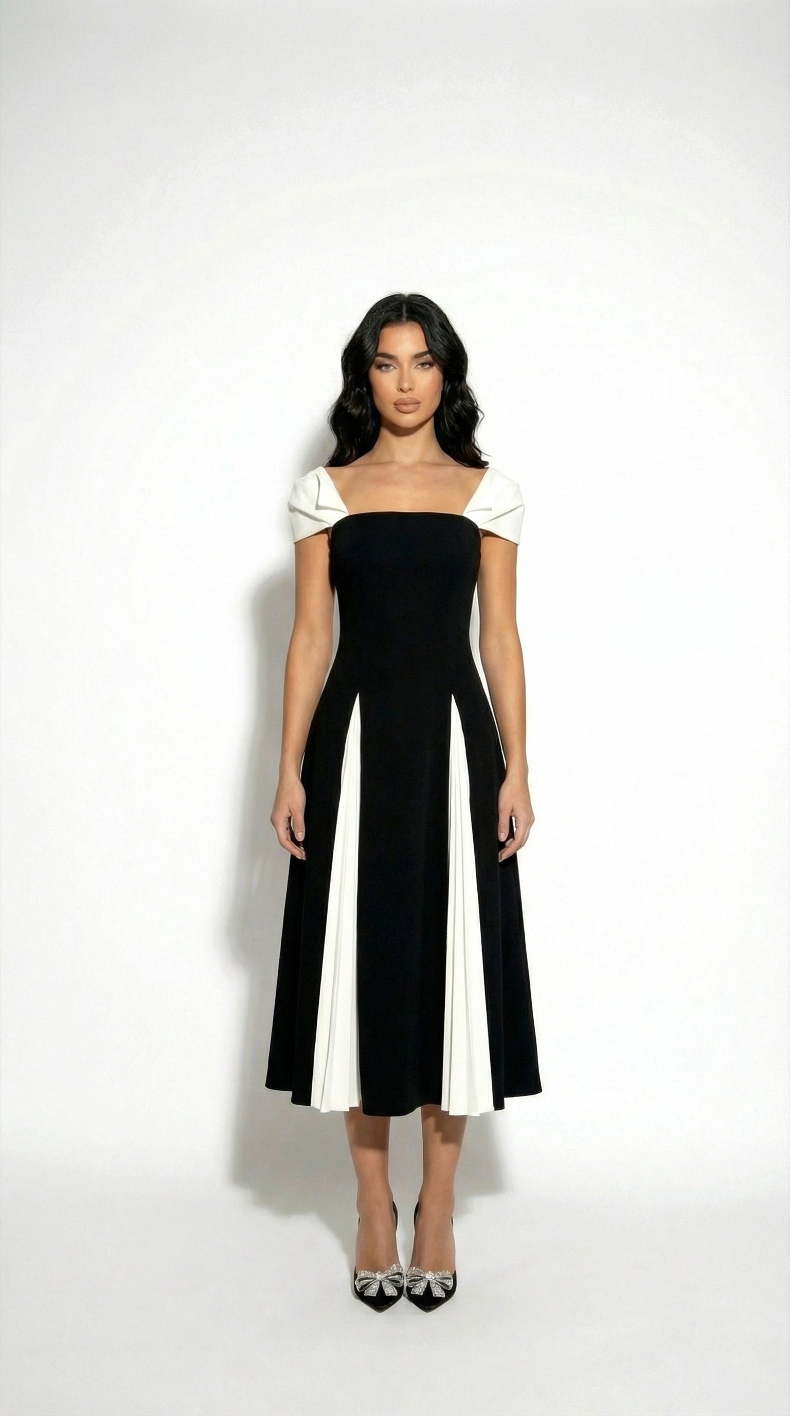 Divina Bicolor | Vestido Midi Bicolor con Falda Plisada y Manga Globo