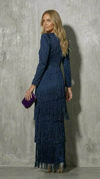 Clara · Vestido elegante de flecos con mangas