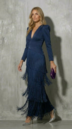 Clara · Vestido elegante de flecos con mangas