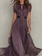 Flavia ™ Vestido largo violeta con escote de lágrima y borde de encaje de chiffon
