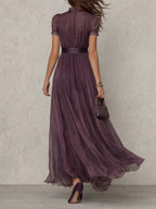 Flavia ™ Vestido largo violeta con escote de lágrima y borde de encaje de chiffon