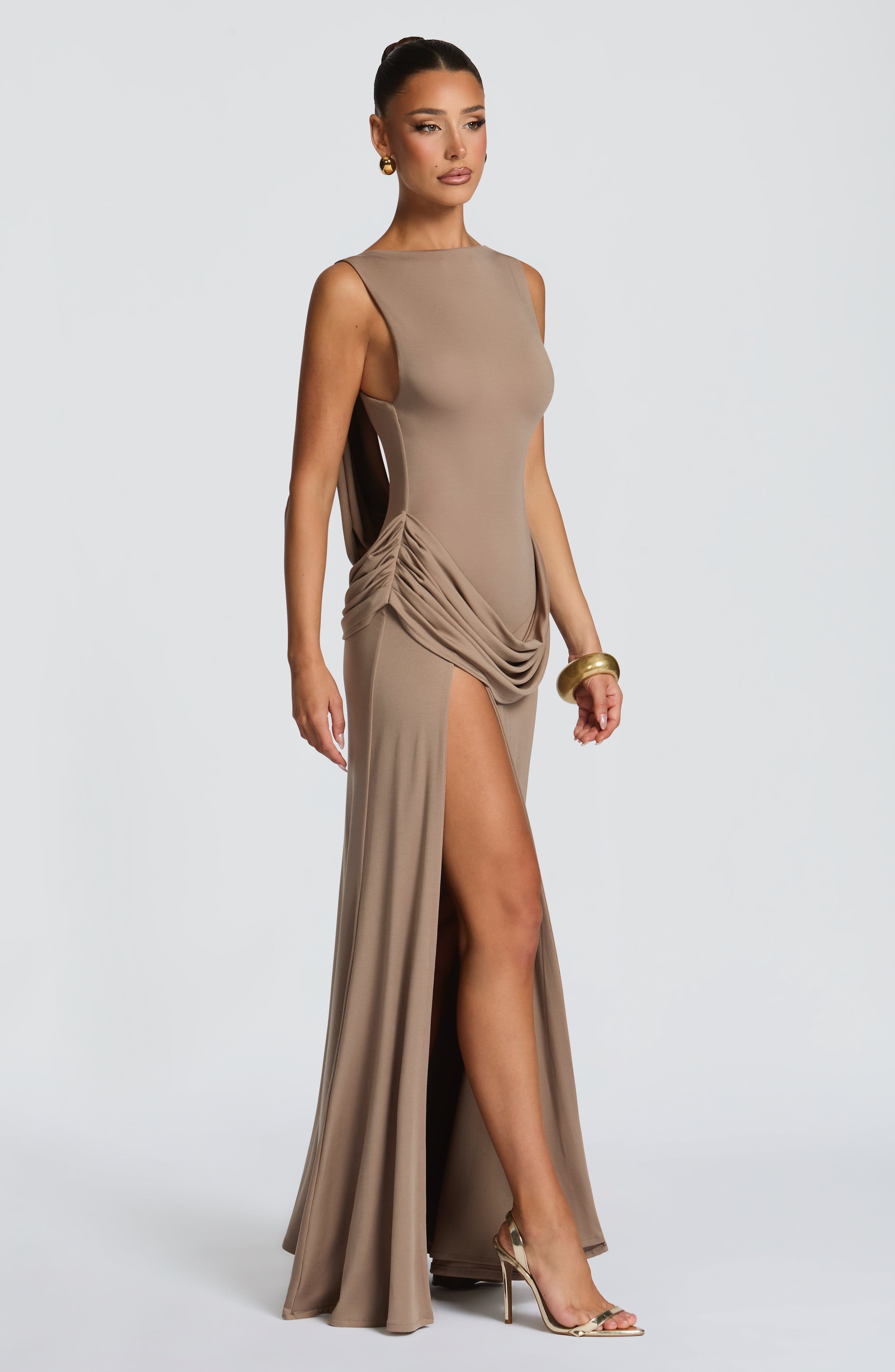 Vestido largo Bruna - Beige