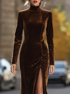 Octavia | Vestido de Noche de Terciopelo Luxe con Cuello Alto y Abertura