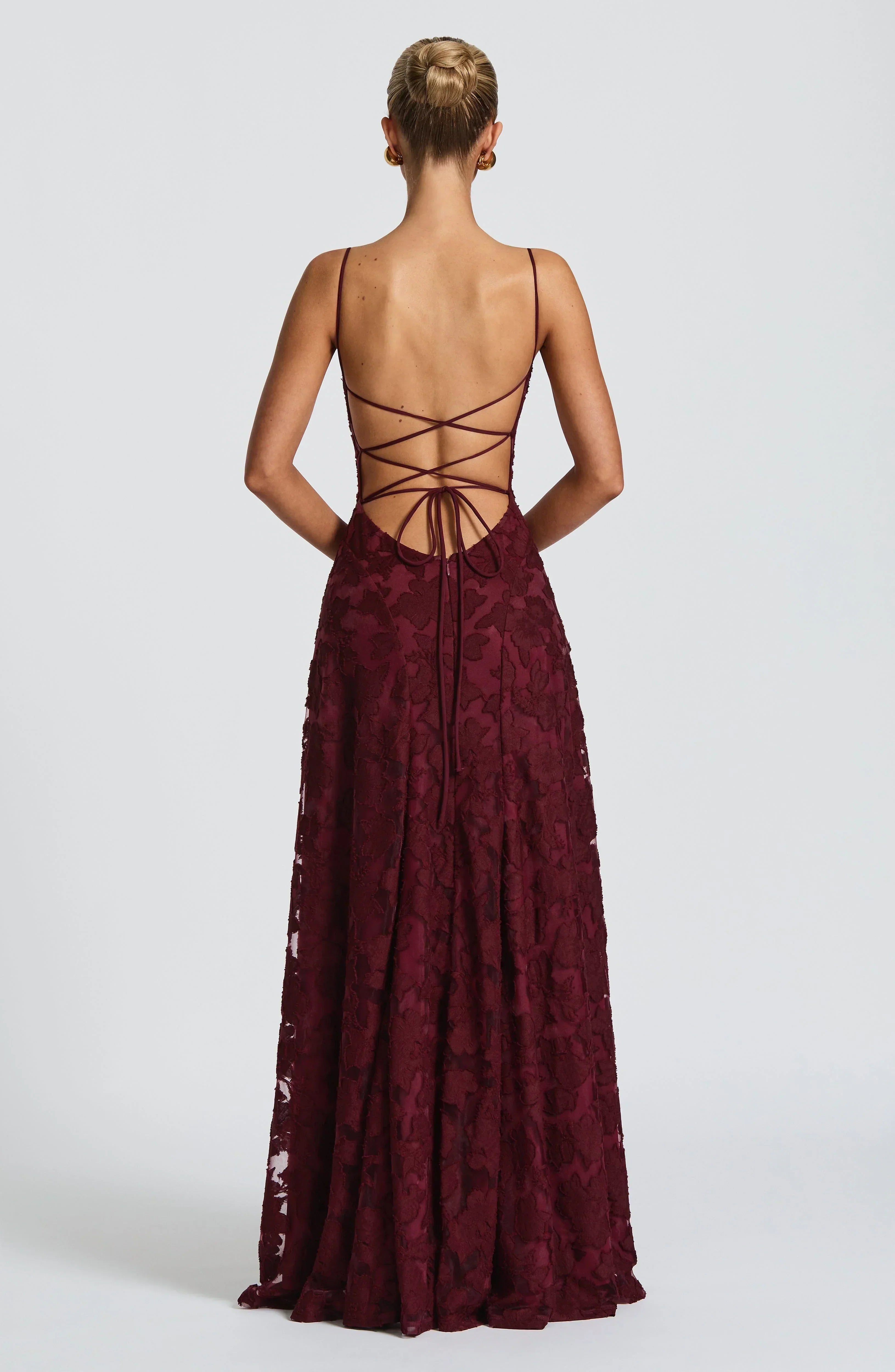 SERENA™ | VESTIDO LARGO ENCAJE
