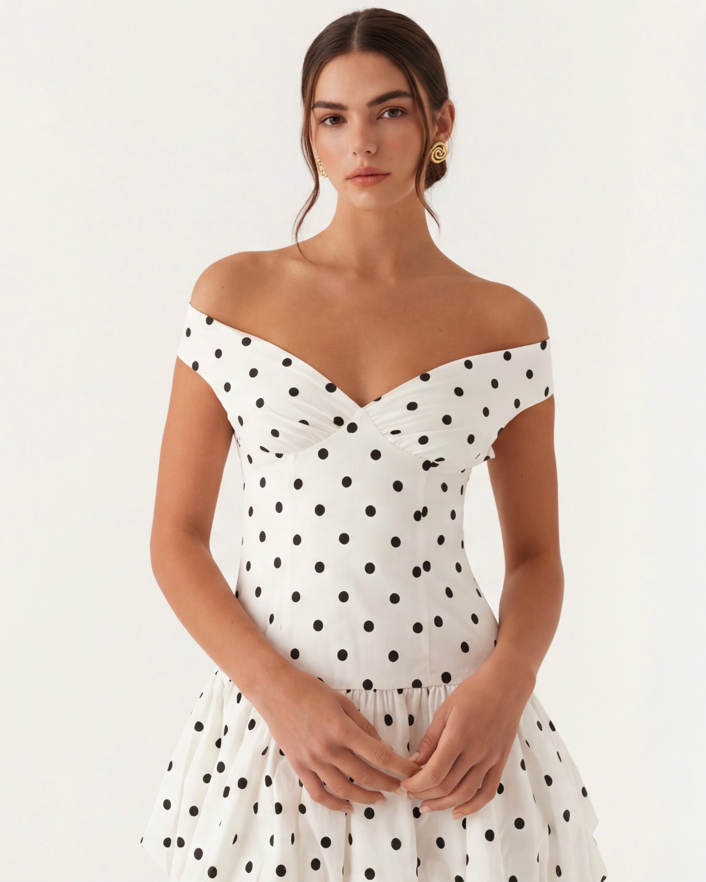 Vestido corto de Lunares