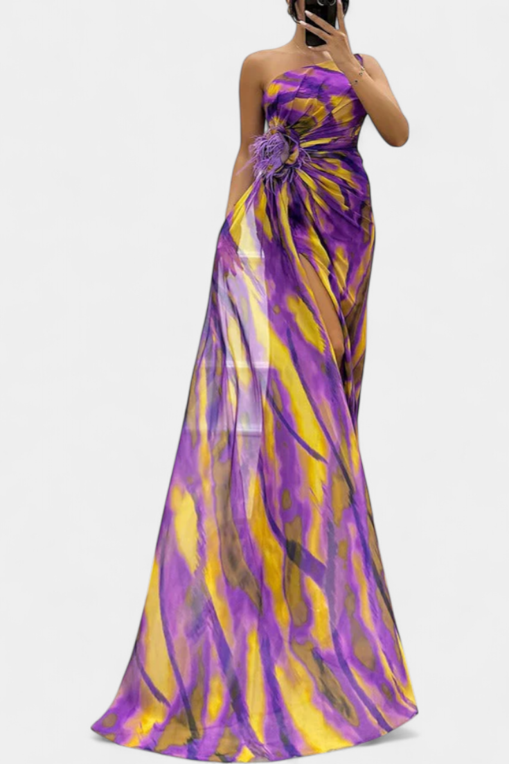 Aylin Vestido Maxi Asimétrico con Estampado Vibrante