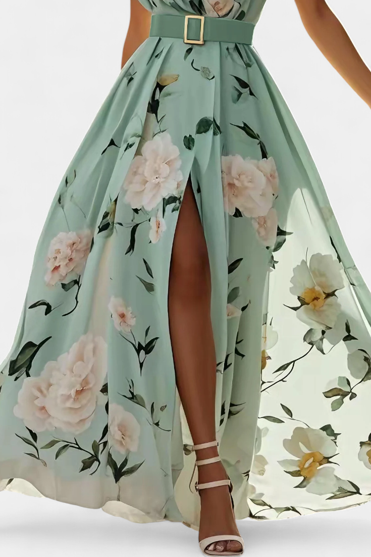 Nila Vestido Floral con Frunces y Abertura en Gasa