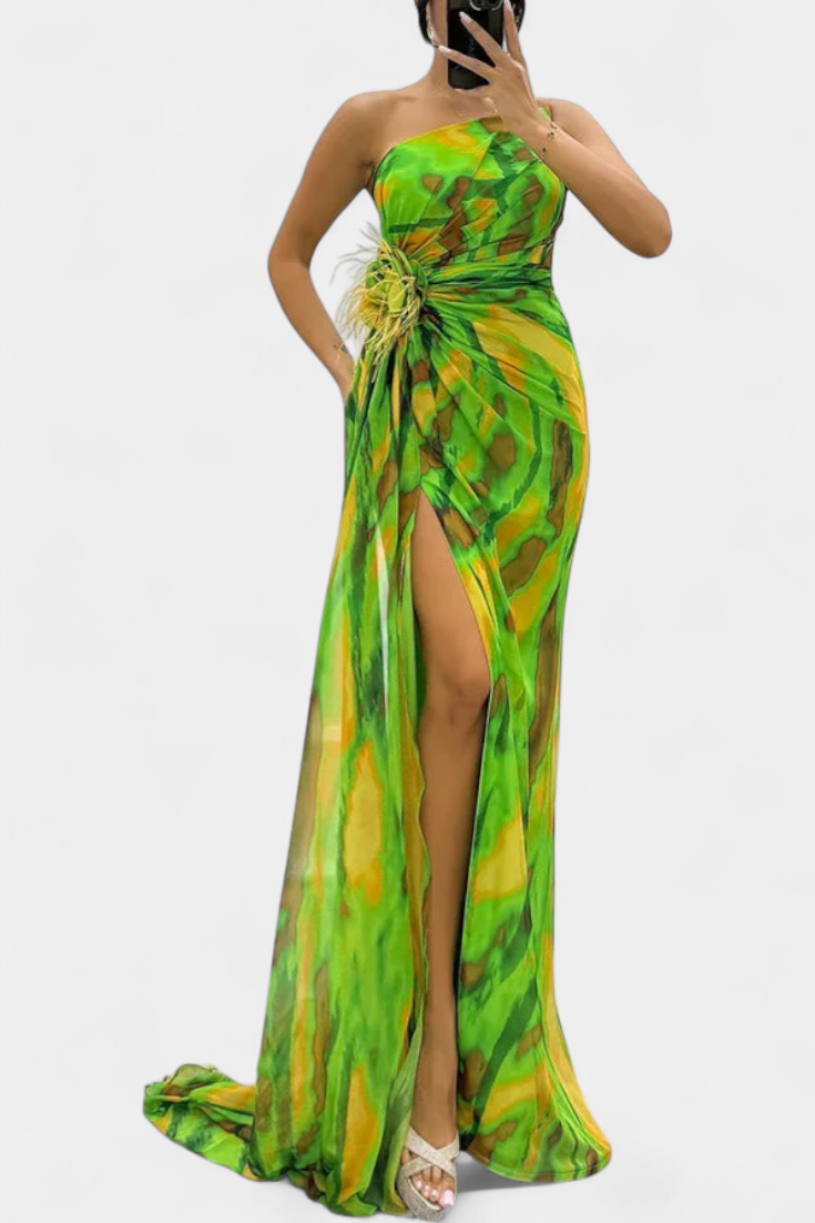 Aylin Vestido Maxi Asimétrico con Estampado Vibrante