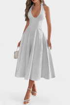 Gilda Vestido Midi Jacquard con Espalda Abierta y Cintura Alta