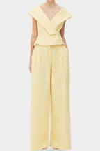 Hayden Conjunto Top Asimétrico y Pantalón Palazzo