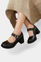 Agnes Zapatos Mary Janes de Cuero