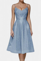 Everleigh Vestido Largo con Bordados y Corte en A