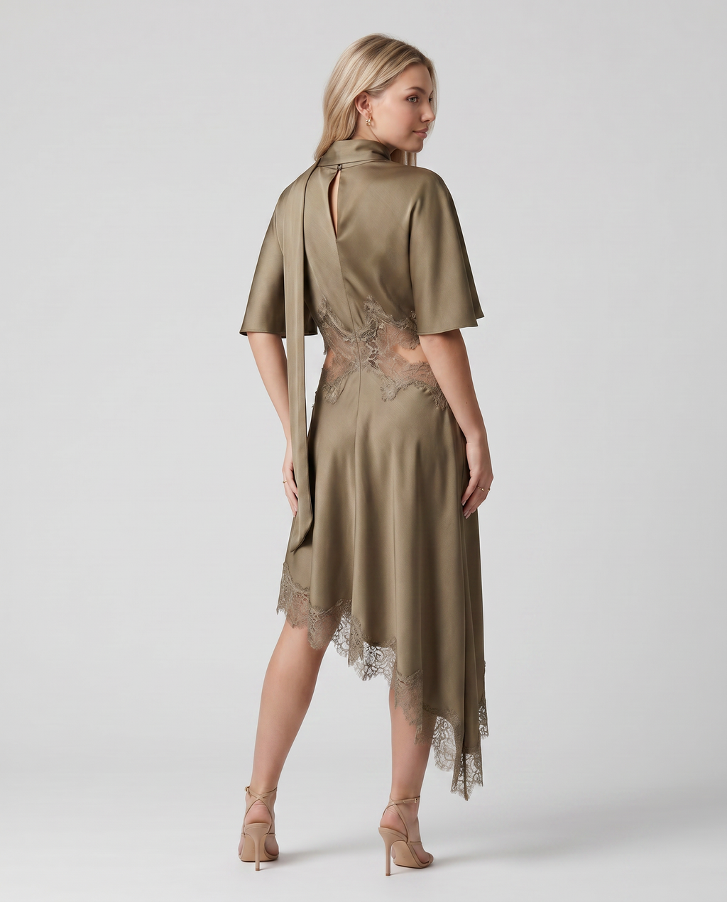 Gala | Vestido asimétrico con encaje