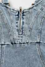 Janessa Vestido Denim con Tirantes Ajustables y Abertura Frontal