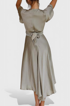 Franzi Vestido Elegante con Escote en V