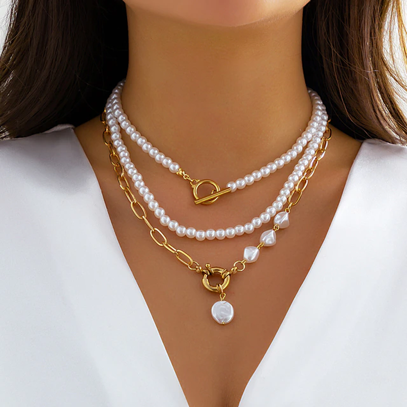 COLLAR PERLAS LUZ DORADA