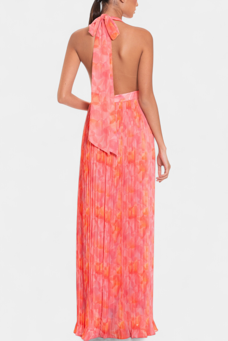 Prisca Vestido Maxi Plisado con Espalda Abierta y Cuello Halter